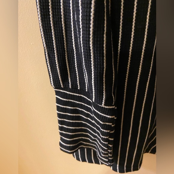 Creation black & white striped crew neck sweater with front pocket - XXL - NWT - Picture 8 of 13